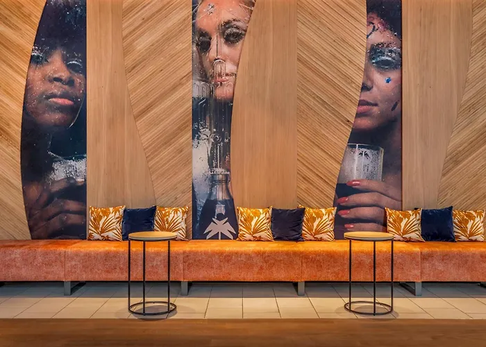 Courtyard By Marriott