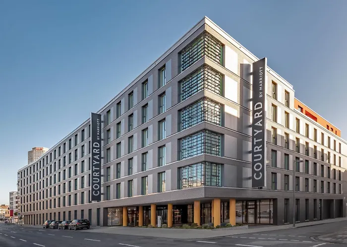 Szálloda Courtyard By Marriott 4*