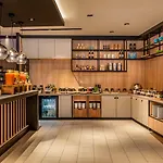 Hotel Courtyard By Marriott 4*