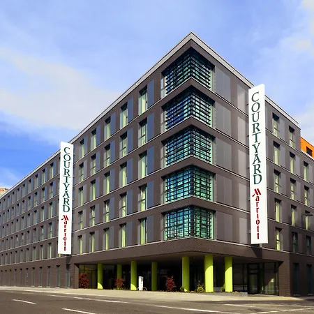 Courtyard By Marriott