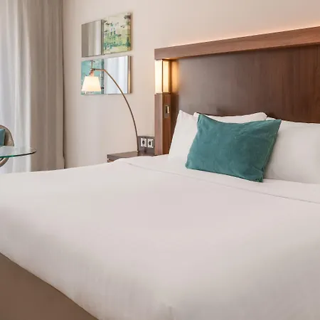 Courtyard By Marriott Szálloda 4*