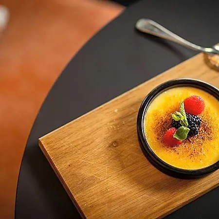 Courtyard By Marriott Szálloda 4*