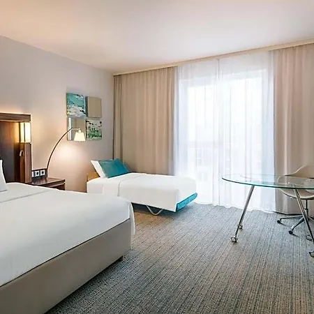 Courtyard By Marriott
