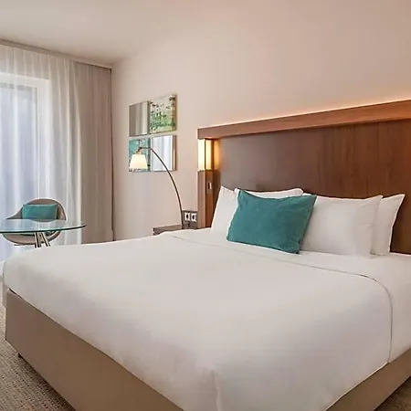 Szálloda Courtyard By Marriott