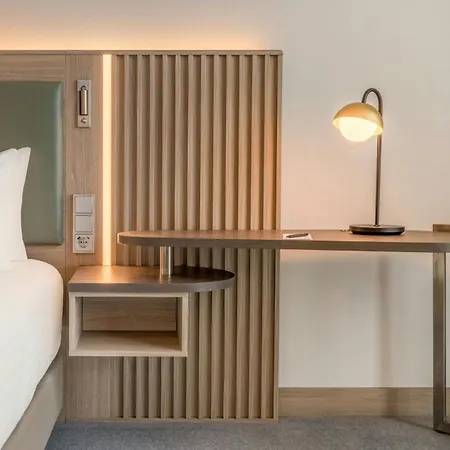 Courtyard By Marriott Keulen