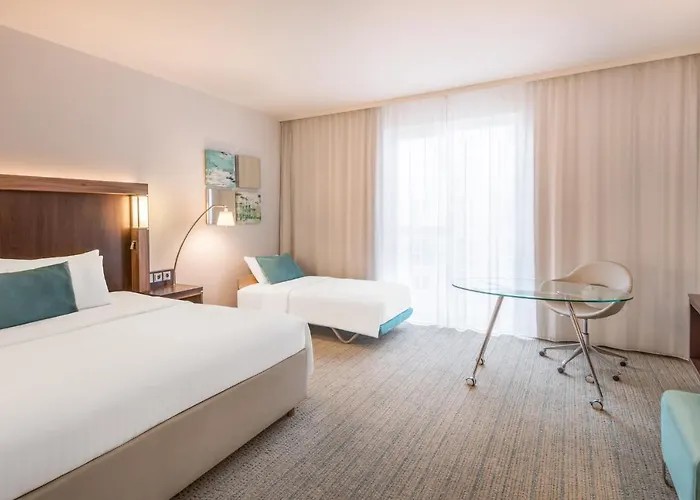 Courtyard By Marriott