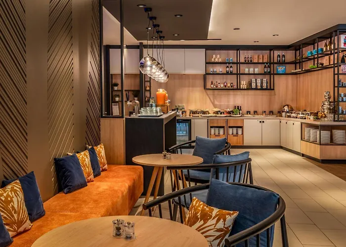 Courtyard By Marriott Hotel Cologne