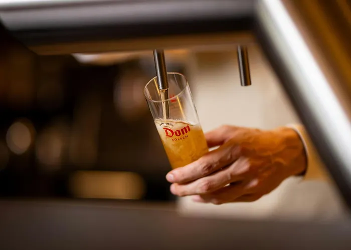 Otel Courtyard By Marriott Köln