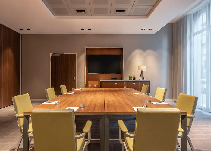 Hotel Courtyard By Marriott 4*