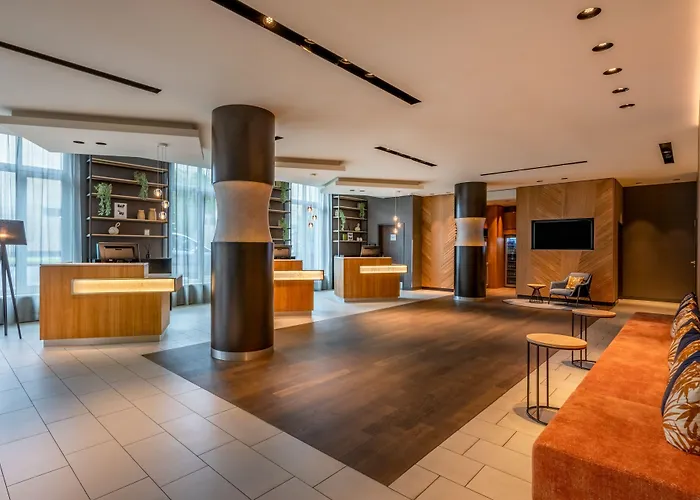 Hotel Courtyard By Marriott