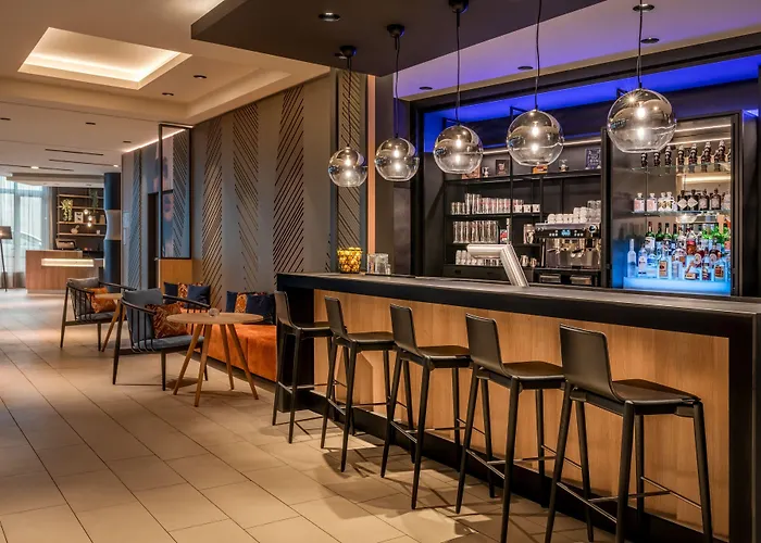 Hotel Courtyard By Marriott Keulen