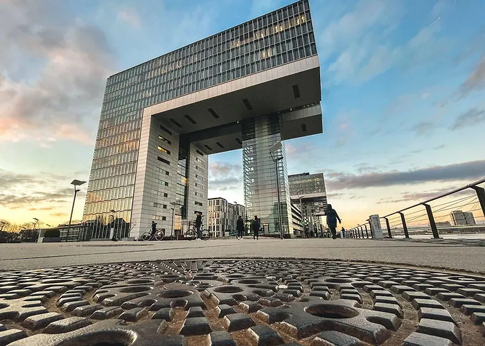 Courtyard By Marriott Hotel Cologne