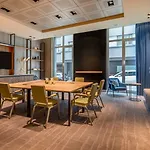 Szálloda Courtyard By Marriott 4*