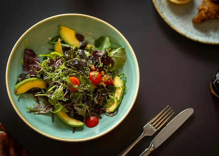 Courtyard By Marriott Keulen