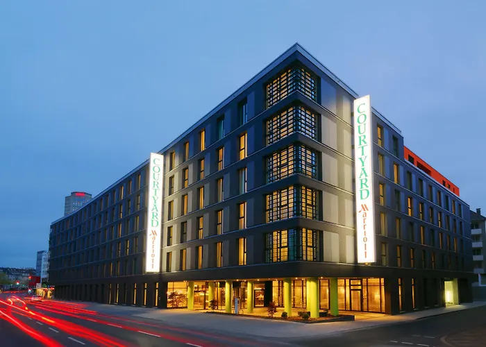 Courtyard By Marriott Hotel